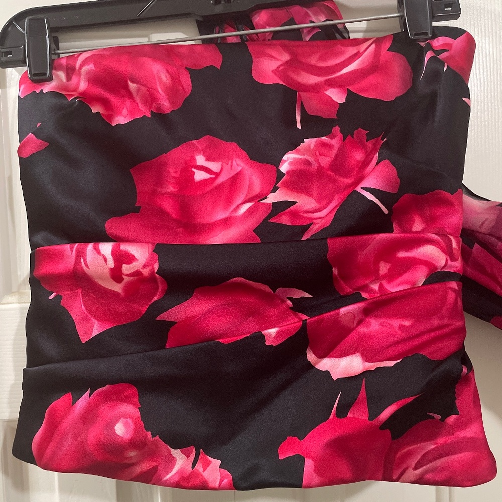 Beautiful Sleeveless bodice top